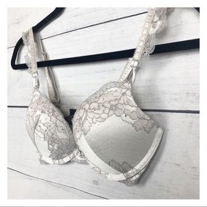 Victorias Secret Bombshell Pushup Bra 32 C